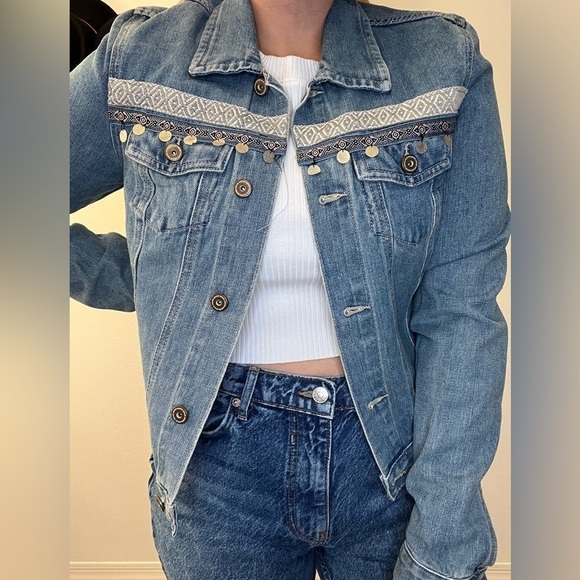 NWOT! Boho Boom Boom Jean Jacket - Picture 2 of 8
